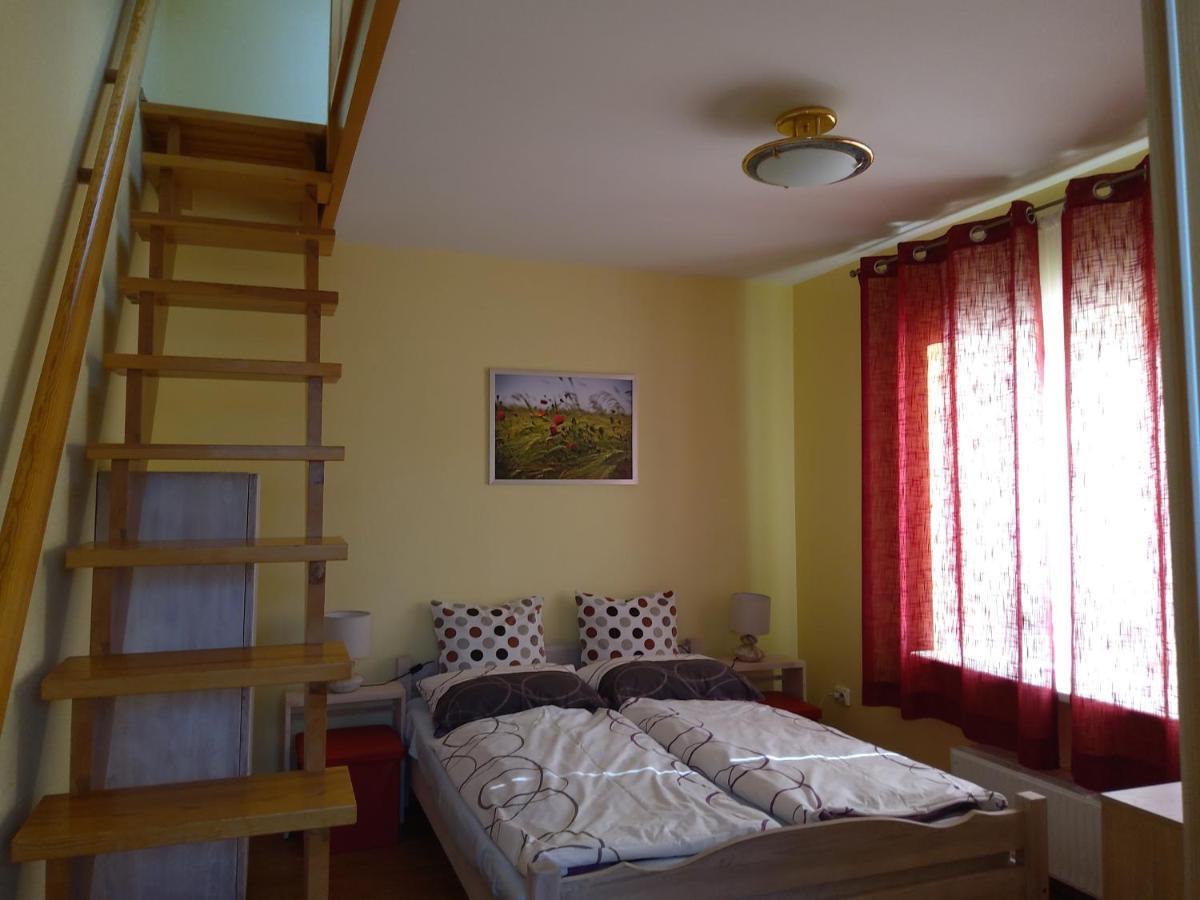 Apartamentai Geguciu Gatveje Klaipėda Buitenkant foto